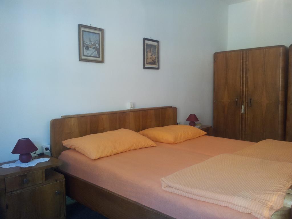Apartment History Zagreb Zimmer foto